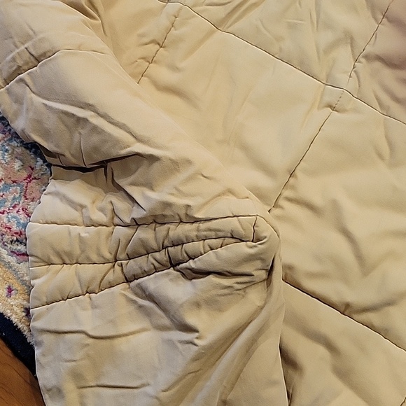 TWIN Semi Fitted Tan plush Bedspread Blanket - Picture 2 of 4